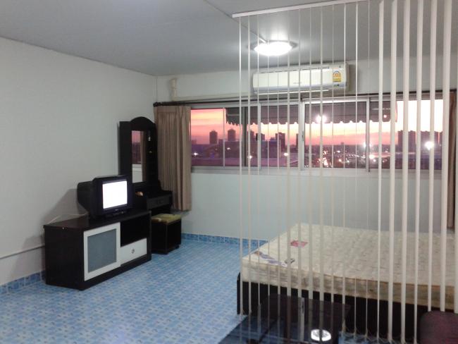 ให้เช่าห้อง
ห้องเล็กด้านนอก อาคาร T5 ชั้น 14