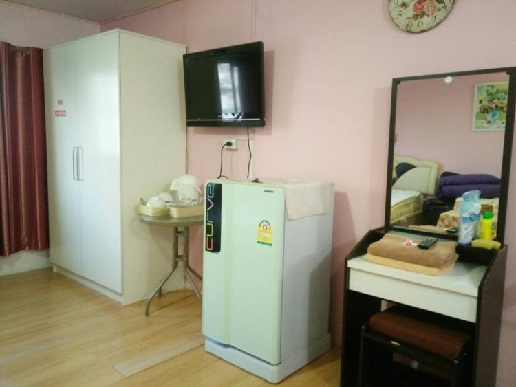 ขายห้อง ห้องเล็กด้านนอก อาคาร C7 ชั้น 3