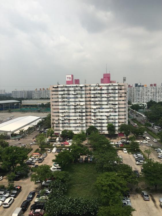 ให้เช่าห้อง
ห้องขนาดกลางด้านนอก อาคาร C9 ชั้น 13