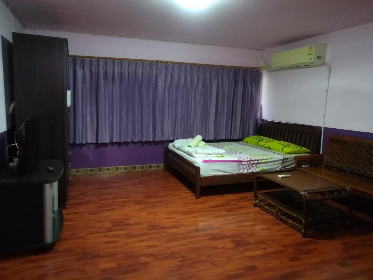 ขายห้อง ห้องเล็กด้านใน อาคาร C9 ชั้น 8