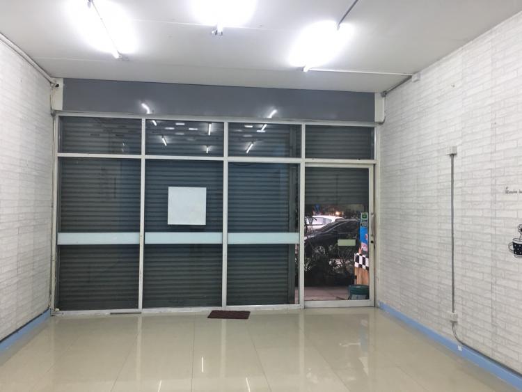 ให้เช่าห้อง
Shop สั้น อาคาร T3 ชั้น 1