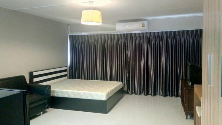 ให้เช่าห้อง
ห้องเล็กด้านนอก อาคาร C1 ชั้น 12