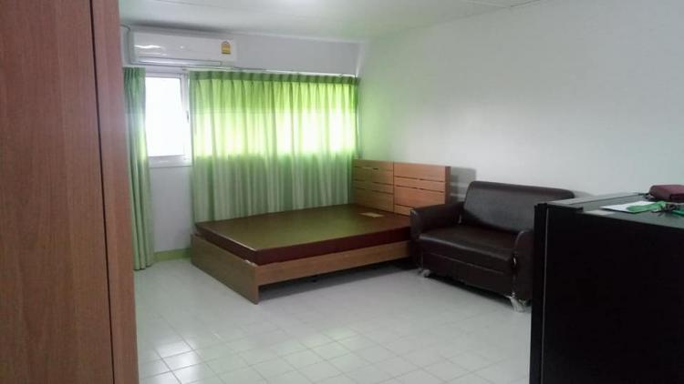 ให้เช่าห้อง
ห้องเล็กด้านนอก อาคาร C1 ชั้น 5
