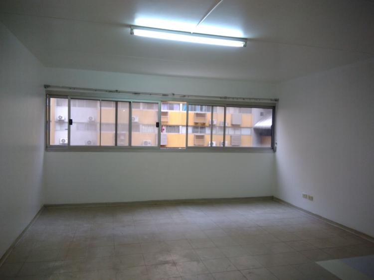 ให้เช่าห้อง
ห้องเล็กด้านใน อาคาร C9 ชั้น 13