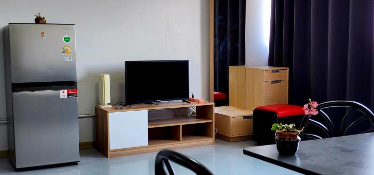 ให้เช่าห้อง 
 ห้องขนาดกลางด้านนอก อาคาร T4 ชั้น 12