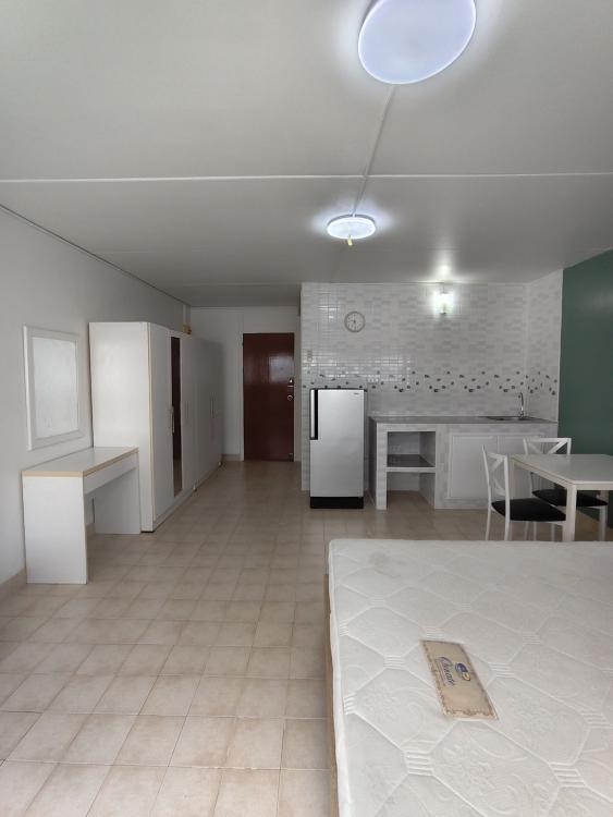 ให้เช่าห้อง
ห้องเล็กด้านนอก อาคาร T2 ชั้น 7