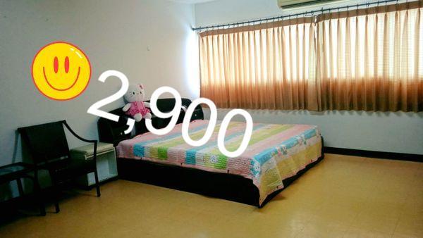 ให้เช่าห้อง 
 ห้องเล็กด้านนอก อาคาร T8 ชั้น 5